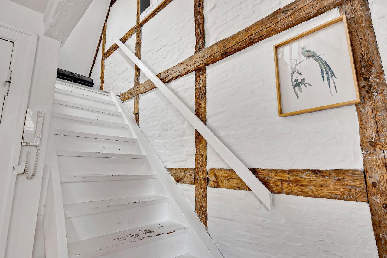 Sanders Penny - Charming Three-Bedroom Apartment In The Middle Of Action Копенгаген Экстерьер фото